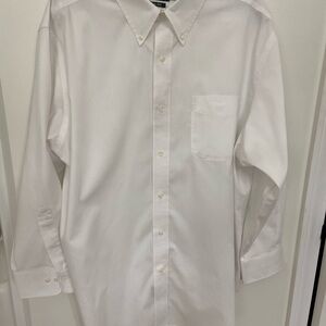 Lauren Ralph Lauren Classic White Button-Down Shirt